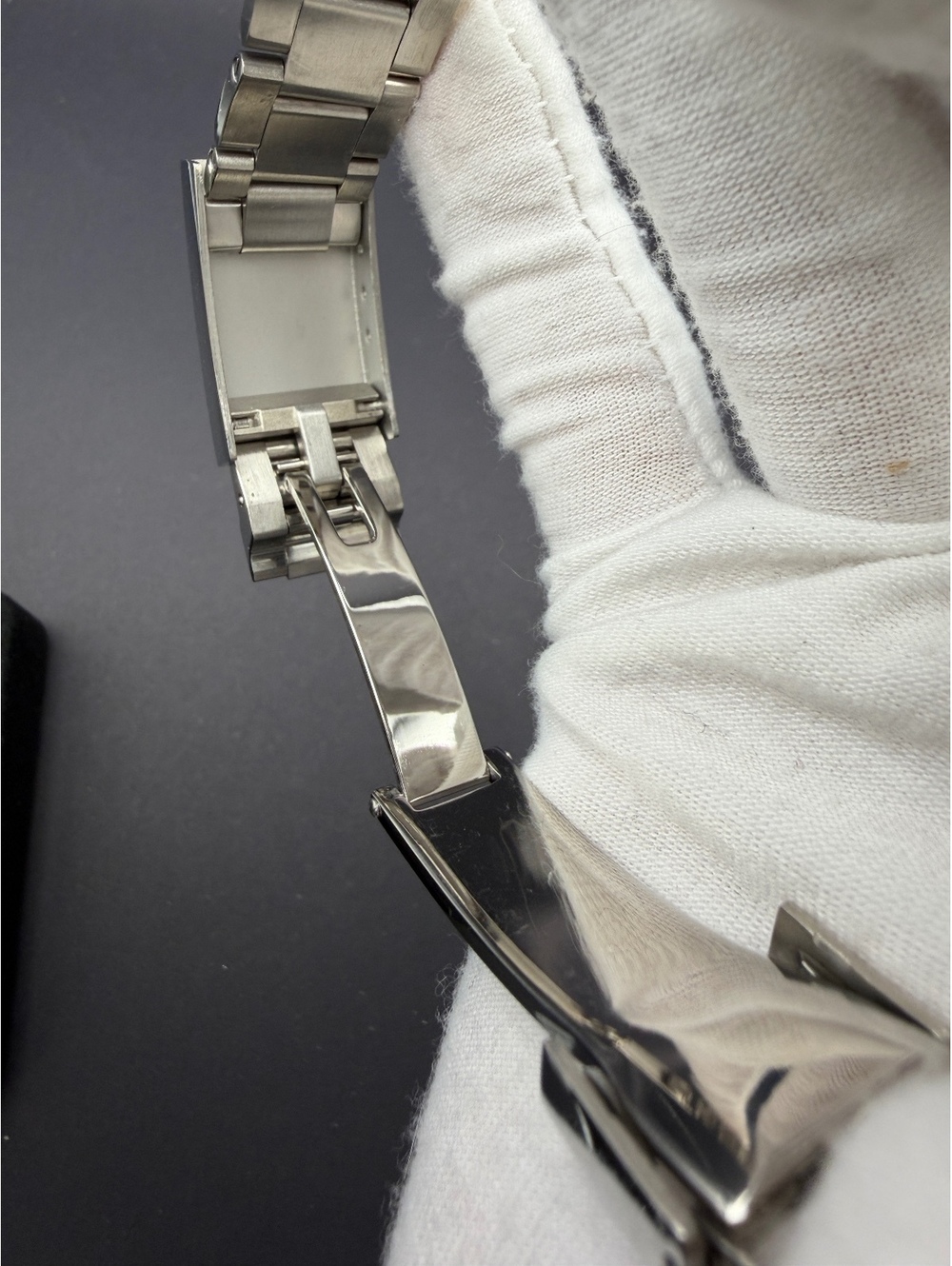 Custom Seiko Gray Chronograph Watch Mod - Picture 8 of 9
